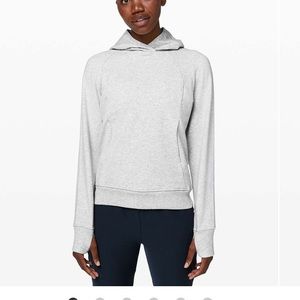 Lululemon scuba pull over